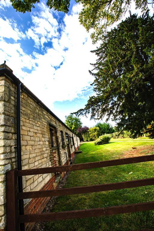 The Little Barn Apartment Lincoln Exterior photo