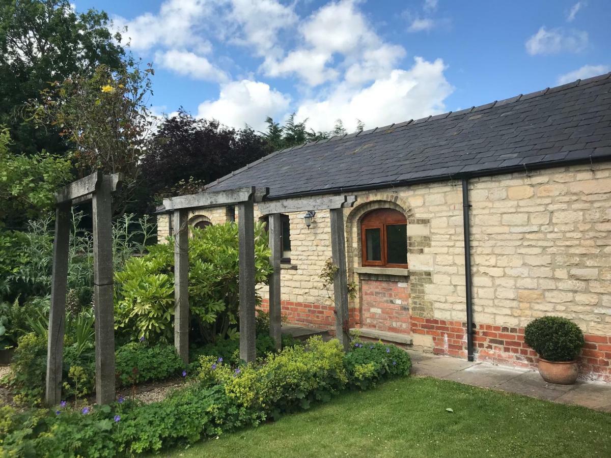 The Little Barn Apartment Lincoln Exterior photo